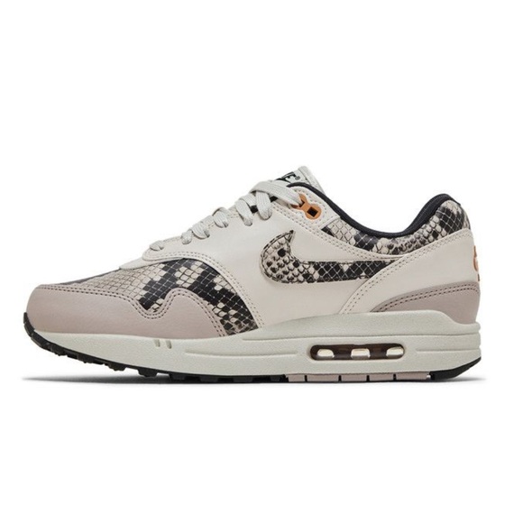 Nike air max 1
Womems
'Ore wood snake'
Nwot - Picture 8 of 9